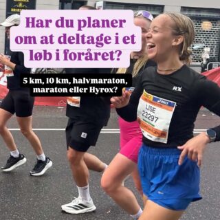 Det er meget nemmere at købe billetten end at rulle ud af sengen kl. 5.30 en tirsdag i januar for at løbe intervaller… 🫣
Det kan til gengæld blive lidt mere overskueligt med mig på sidelinjen - så skal du ikke diskutere med dig selv om du behøver lave intervallerne, styrketræningen og om pastaen nu også er så vigtig 🤷🏼♀️
Skriv til mig, hvis du vil høre mere om, hvordan jeg kan hjælpe dig på vej ☺️
#personligtræner #løbecoach #løber #styrketræning #bevægelsesglæde